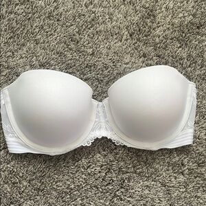 White Lace Strapless Bra